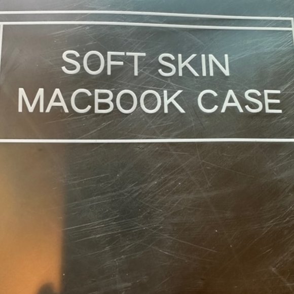 NWT Ibenzer Soft Skin Macbook Pro Case 13" Black NEVER OPENED - Picture 5 of 6